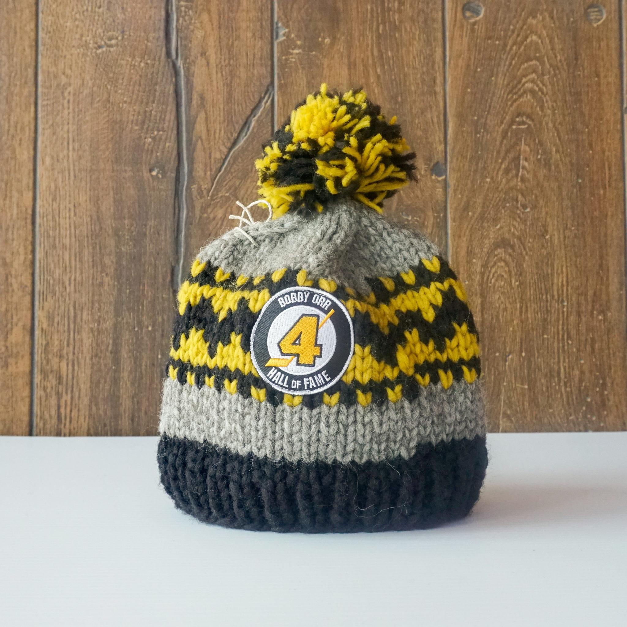 Hand Knit Toque < Bobby Orr Hall of Fame